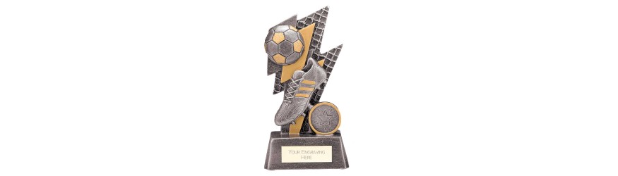 STRIKE BOLT FOOTBALL TROPHY - 3 SIZES - 13CM - 17CM STRIKE BOLT FOOTBALL TROPHY - 3 SIZES - 13CM - 17CM